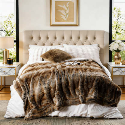 Bjarne - Luxury Faux Fur Blanket